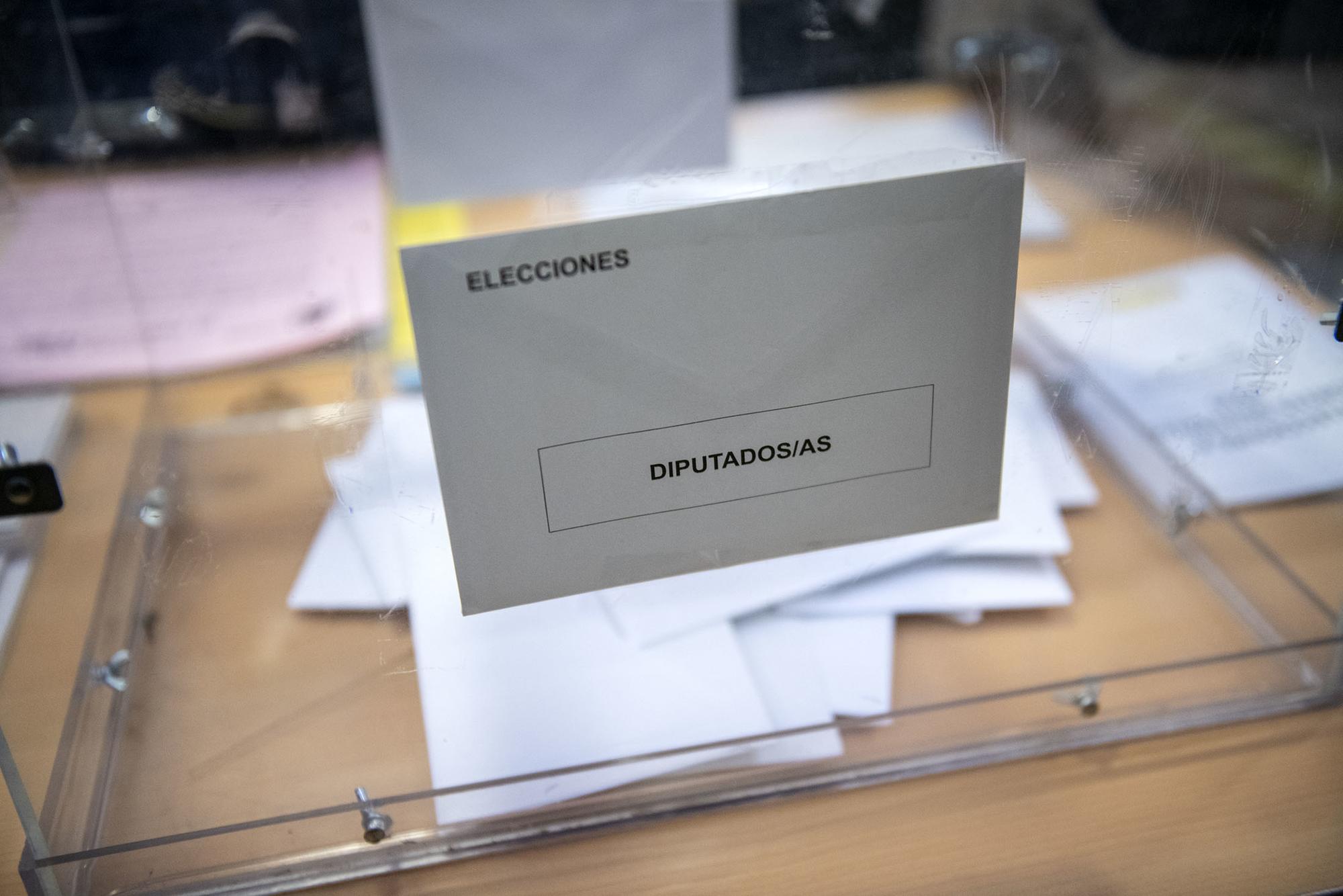 Urna electoral Congreso